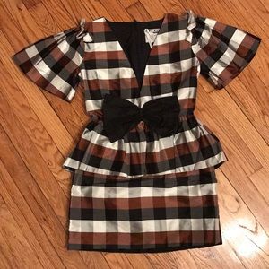 Plaid mini dress with a bow